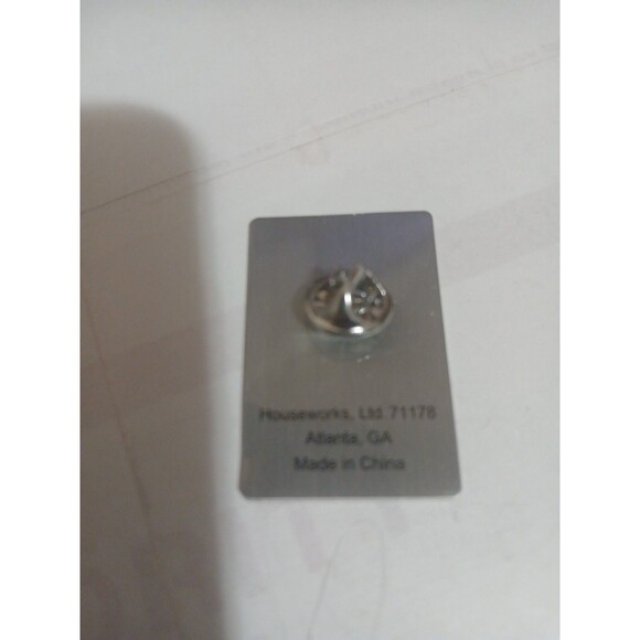 The Hone Depot March 2024 Kids Workshop Pin - Picture 2 of 2